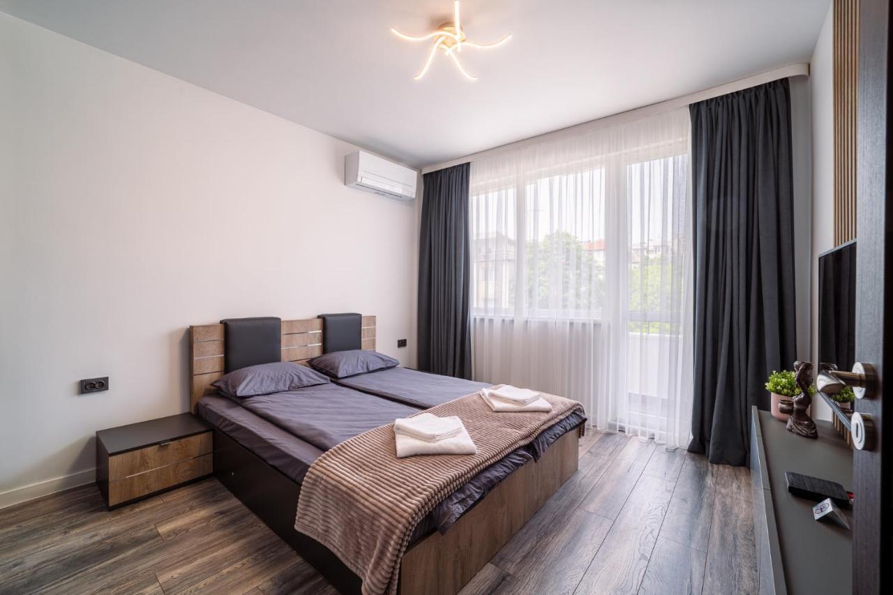 Sea Garden Heaven 2br With Free Parking Varna