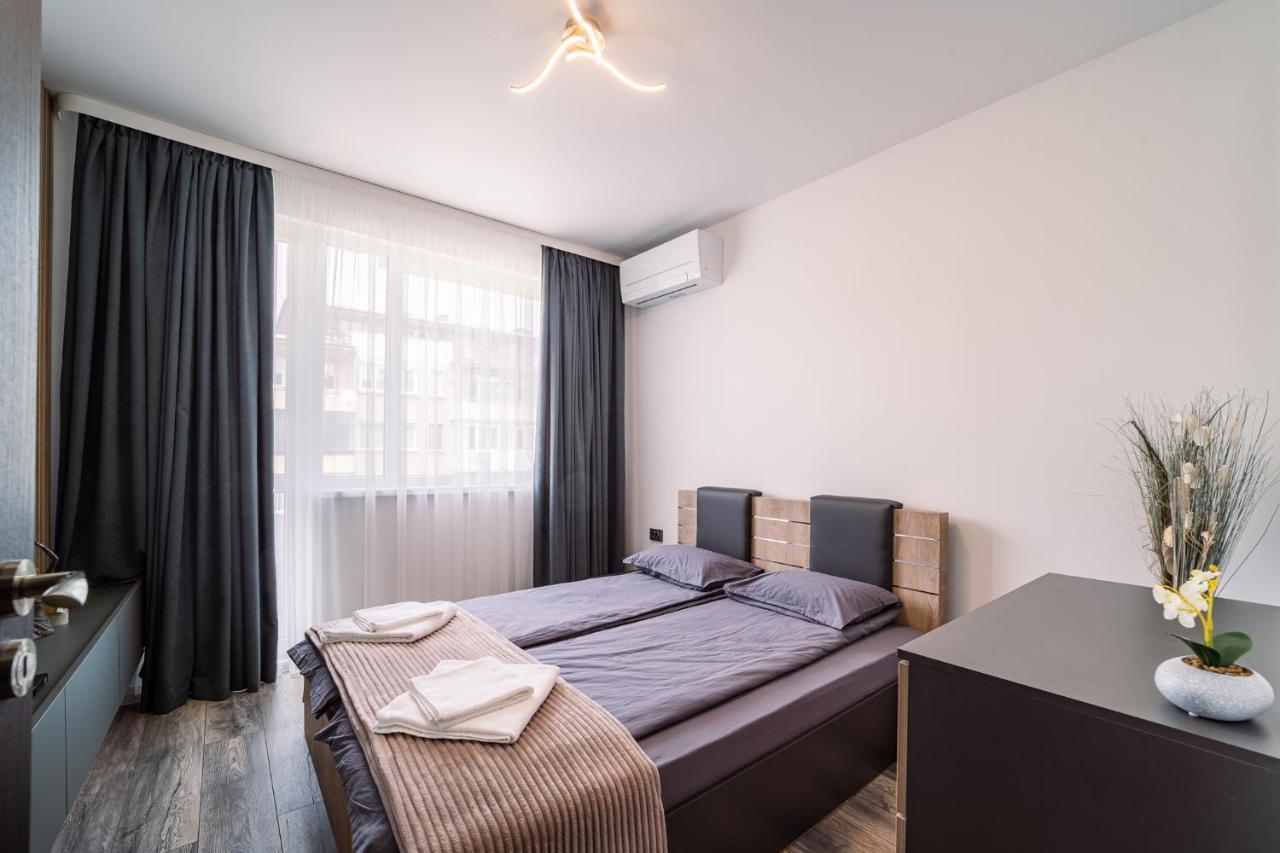 Sea Garden Heaven 2br With Free Parking