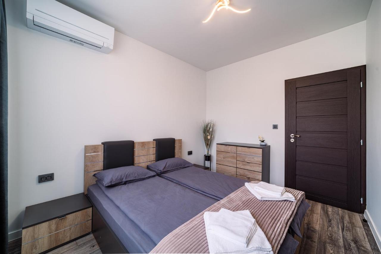 Sea Garden Heaven 2br With Free Parking Apartament Varna